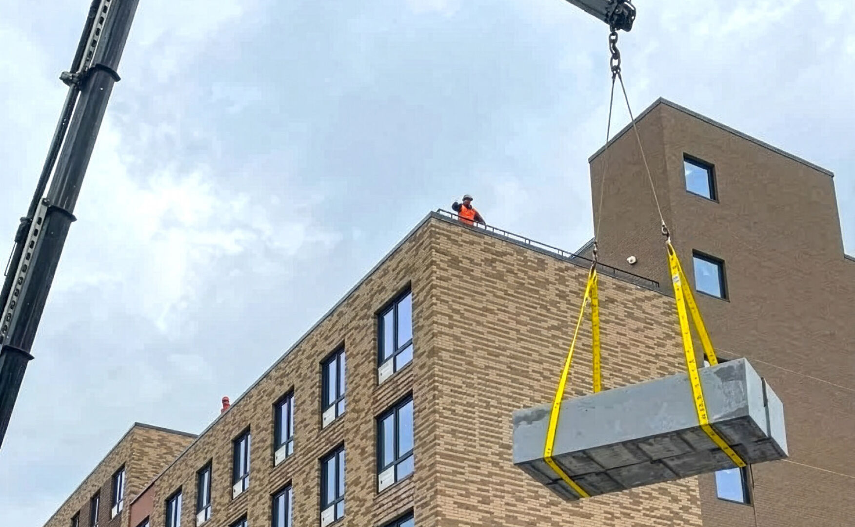 Street-to-Rooftop Installation